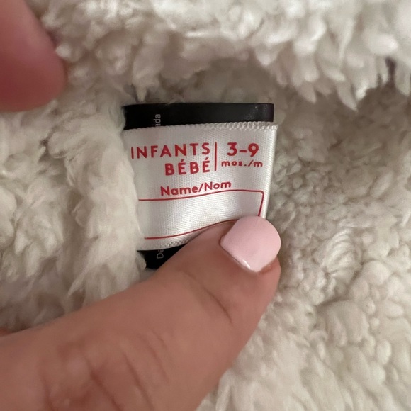 Kombi Sherpa Hat and Mittens Set - Picture 3 of 4